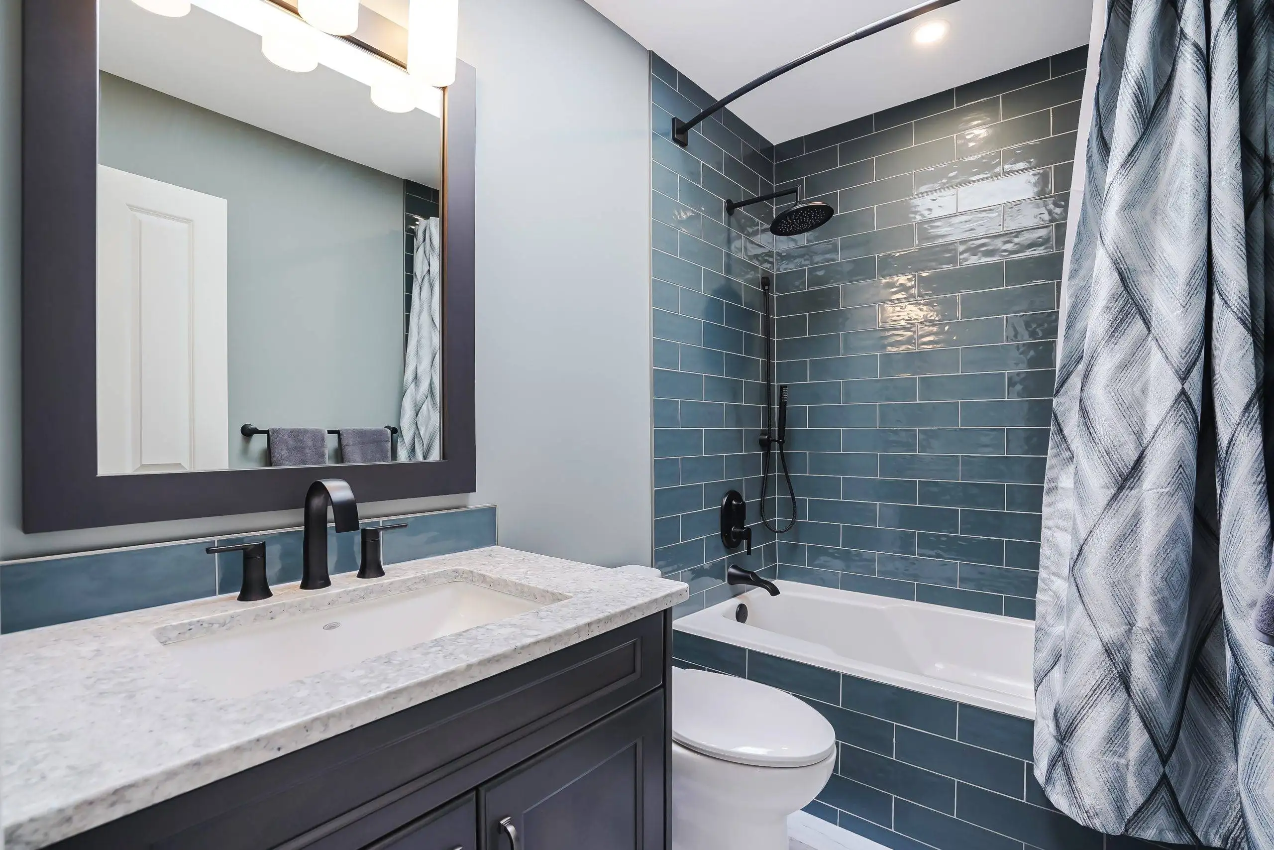 Montgomery, Calgary, Alberta Renovation Photo Gallery - 10