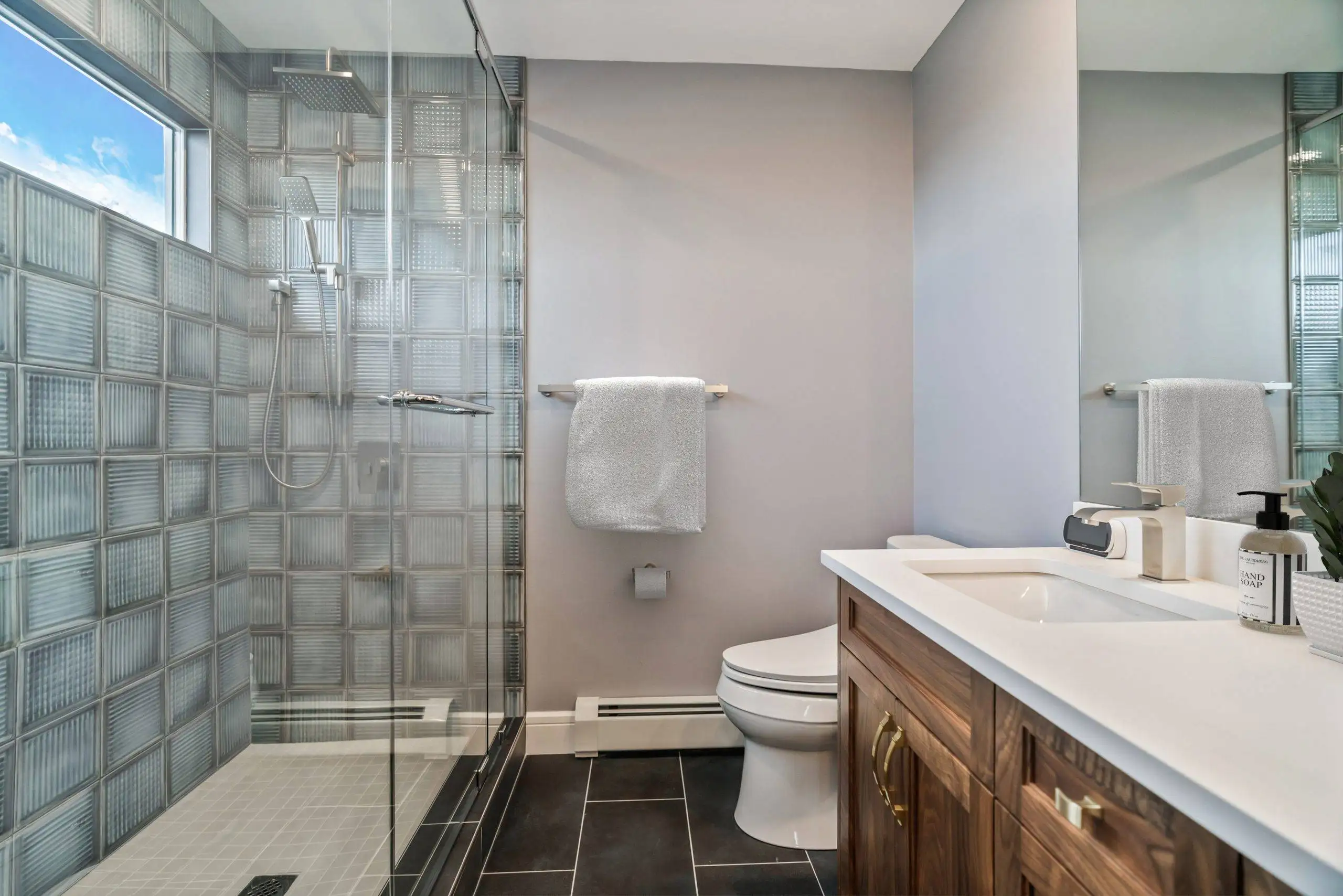 Strathcona, Calgary, Alberta Renovation Photo Gallery - 21