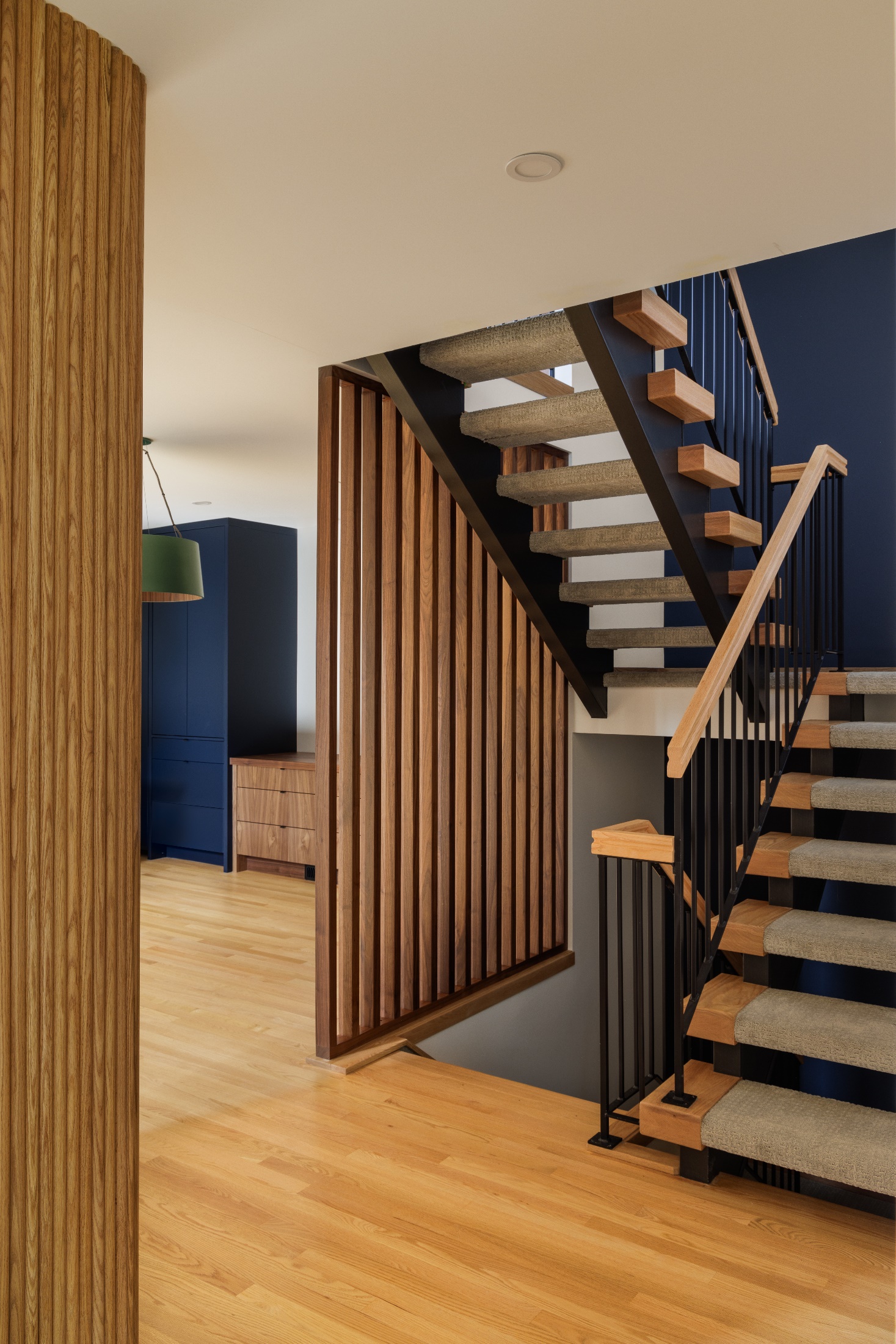 Bayview, Calgary, Alberta Renovation Photo Gallery - 23