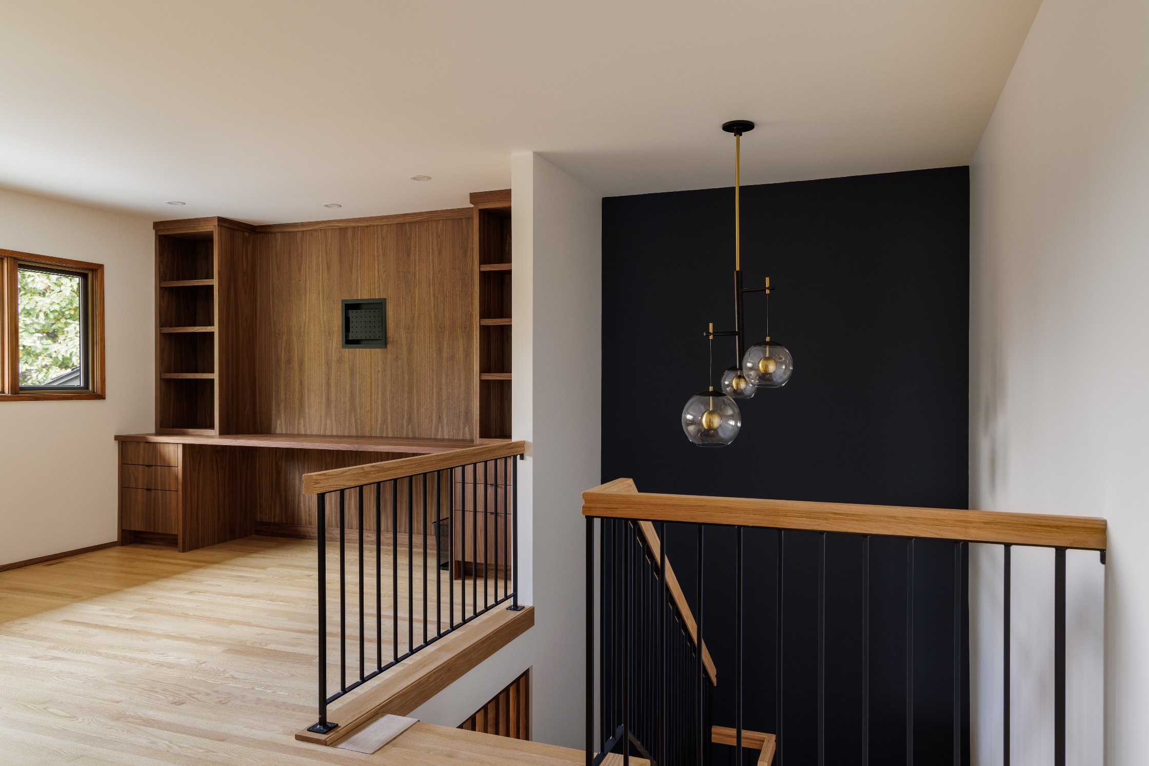 Bayview, Calgary, Alberta Renovation Photo Gallery - 29