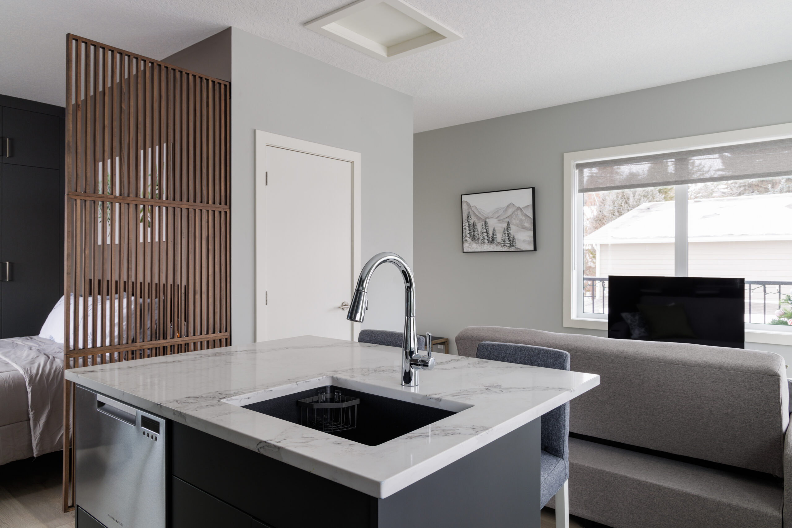 Lake Bonavista Laneway Home, Calgary, Alberta Renovation Photo Gallery - 14