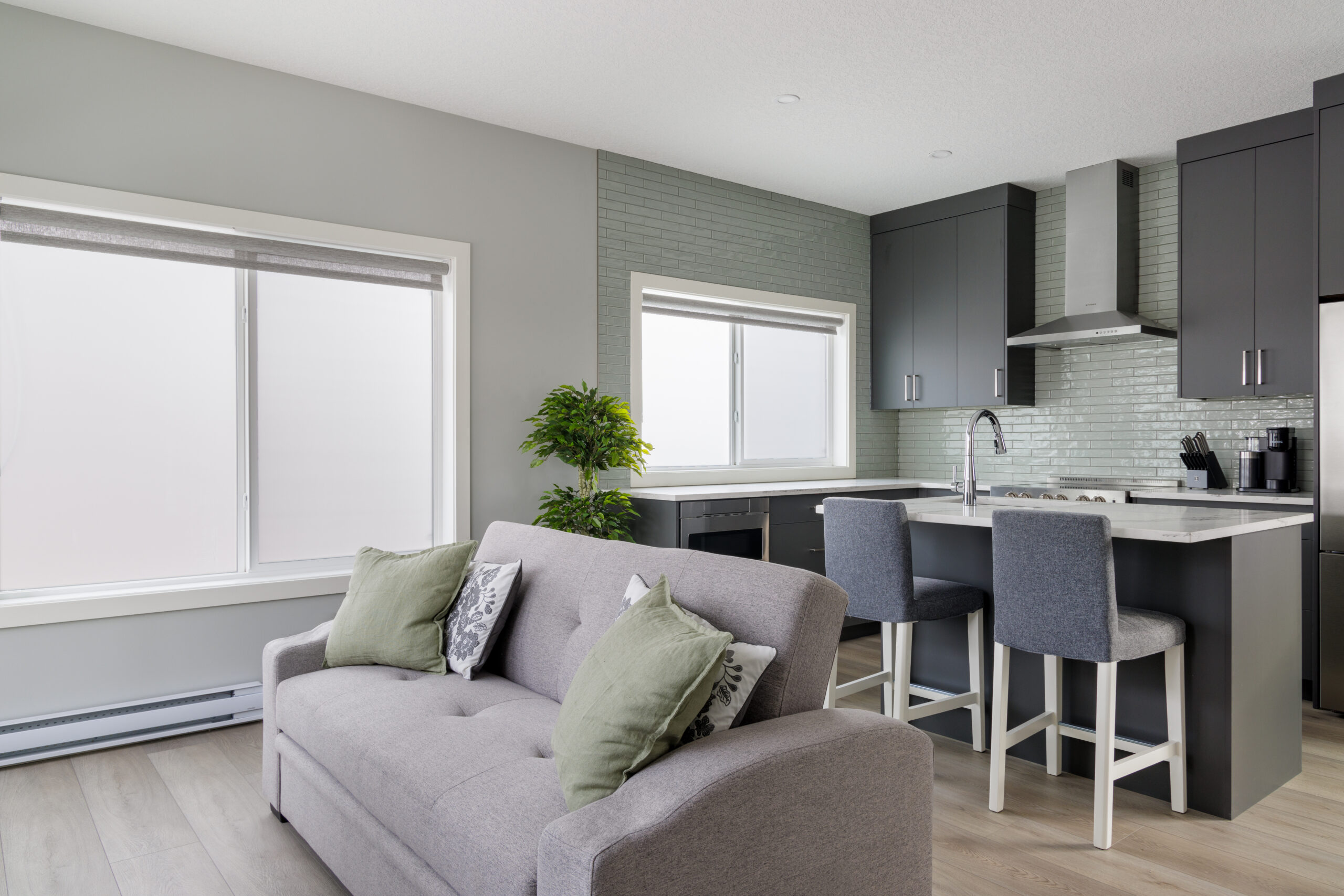 Lake Bonavista Laneway Home, Calgary, Alberta Renovation Photo Gallery - 17