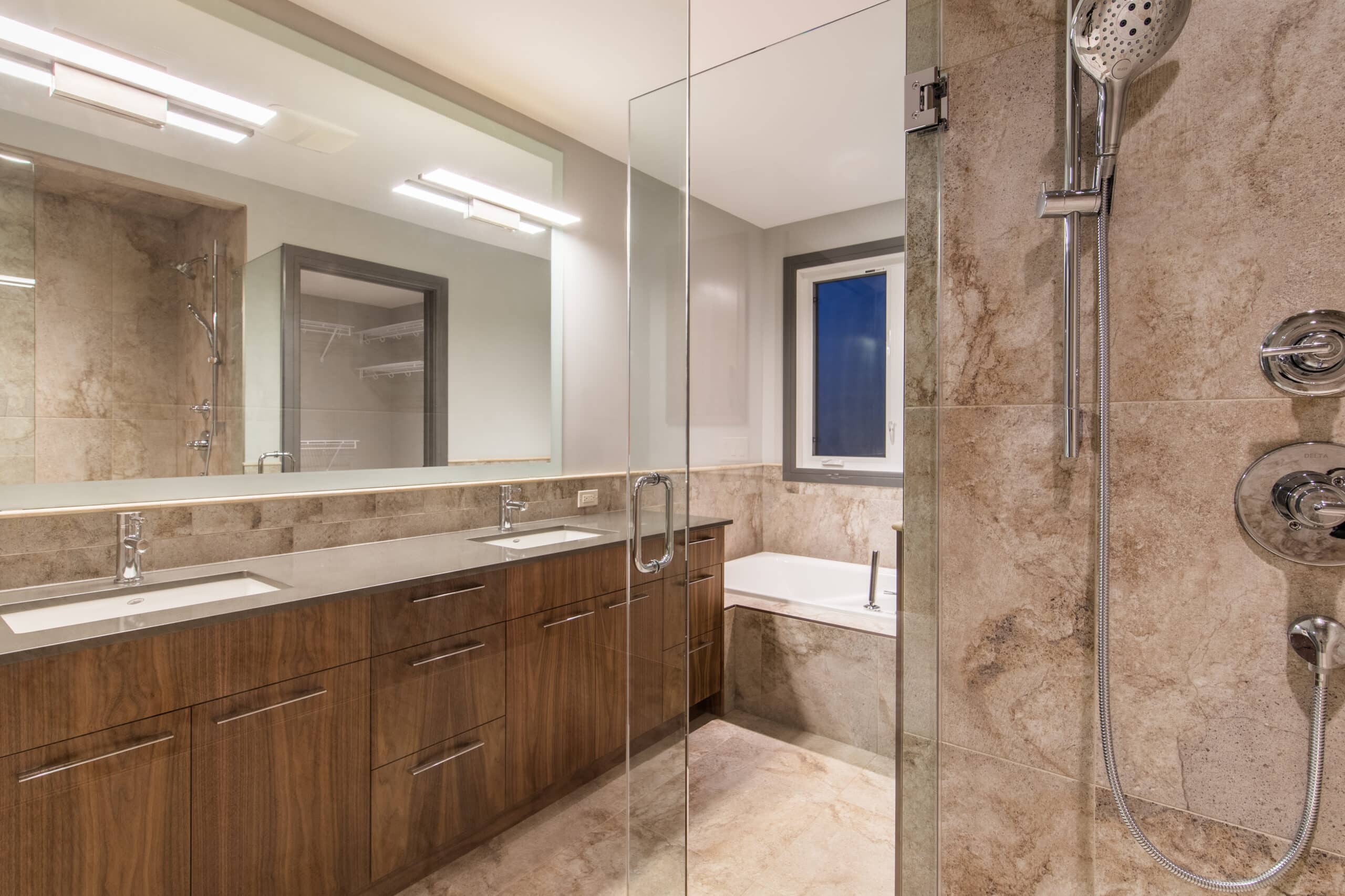 Brentwood, Calgary, Alberta Renovation Photo Gallery - 014