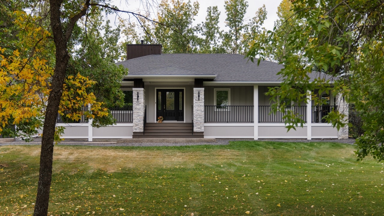 Heritage Pointe, Alberta Renovation Photo Gallery 64 - 01