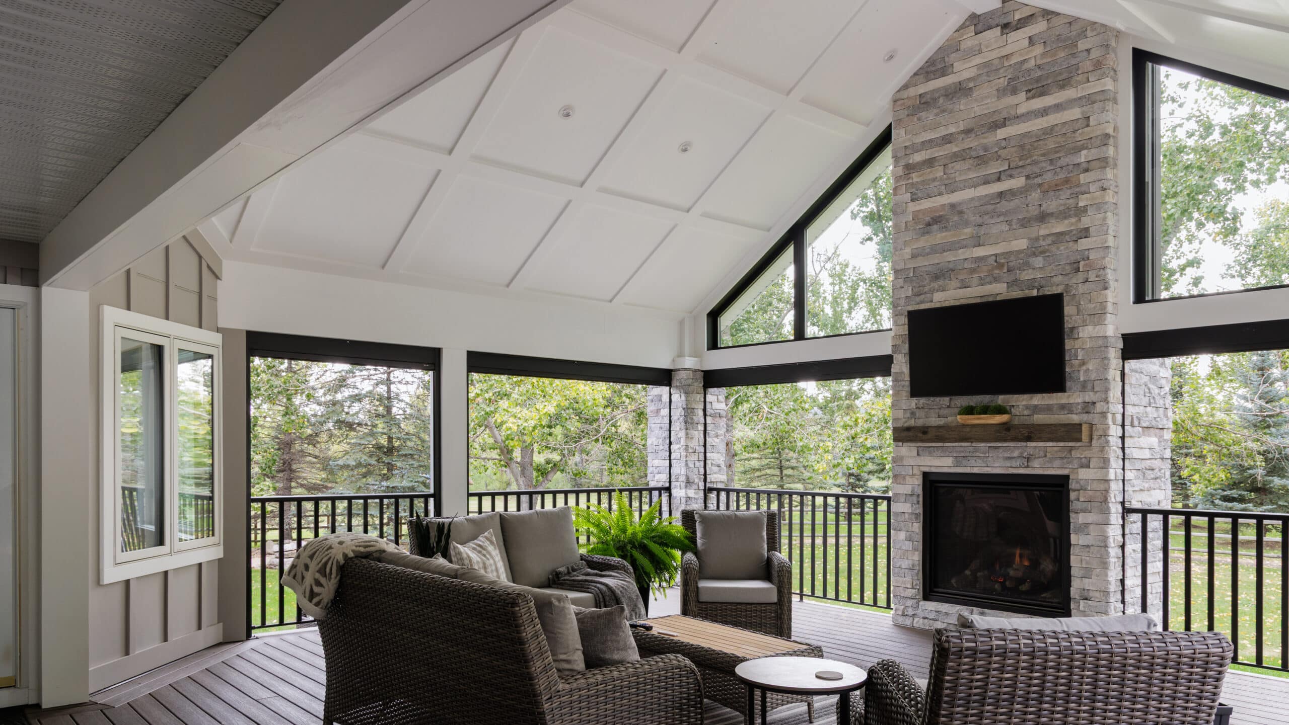 Heritage Pointe, AB